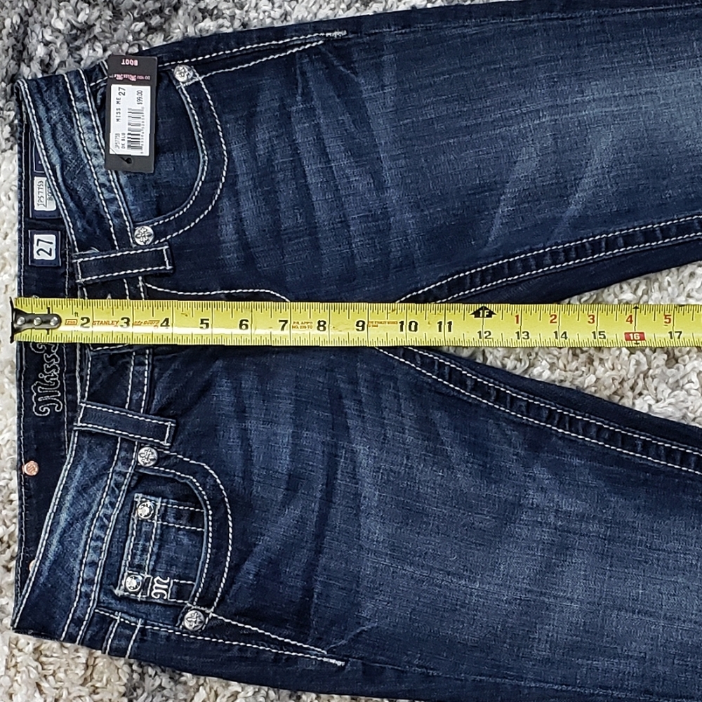 Miss Me Boot Cut Jean's. Size 27. NWT - Picture 6 of 9